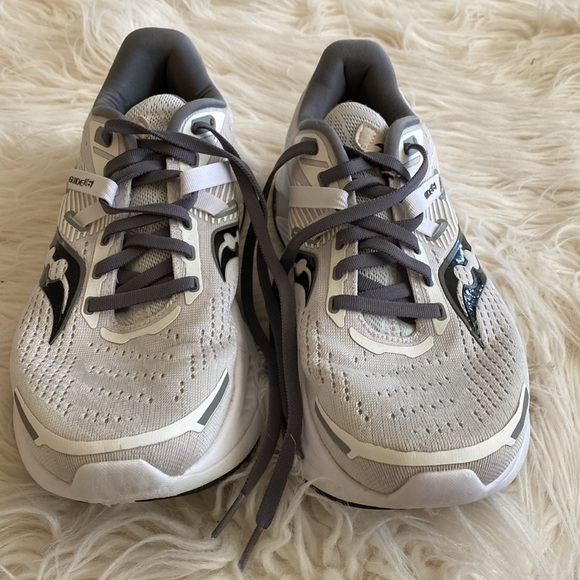 SAUCONY women running shoes - Picture 2 of 16